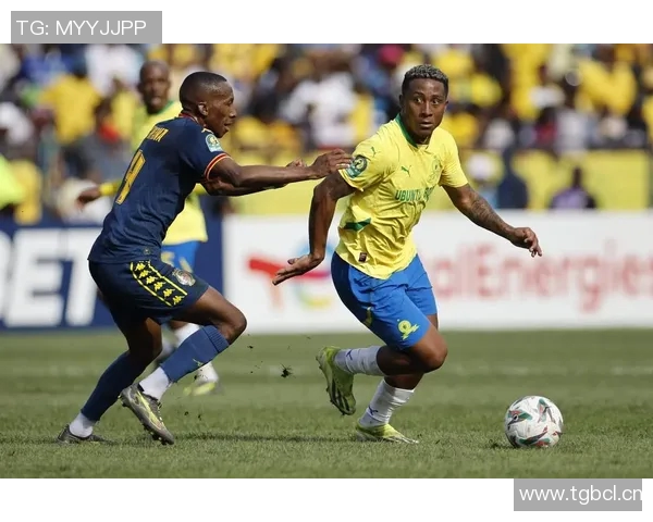 穿8号足球衣的球星们代表着不同球队的荣耀与梦想解析 穿8号足球衣的球星们代表着不同球队的荣耀与梦想解析